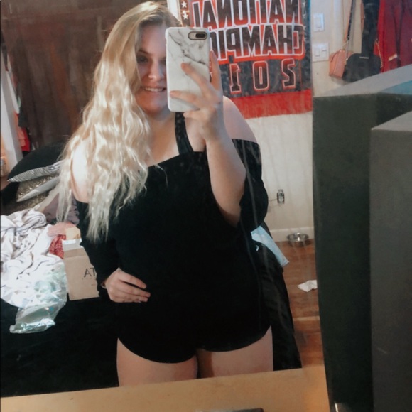 L.A Class Romper - Picture 1 of 1